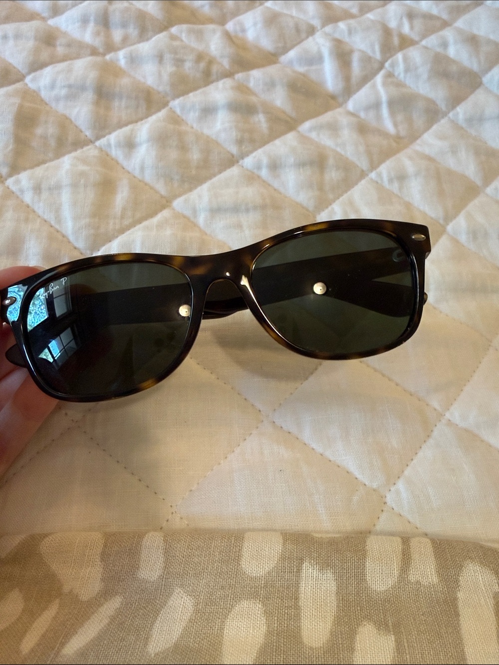 Ray-Ban Tortoiseshell Frame Polarized Dark Green Lens Sunglasses